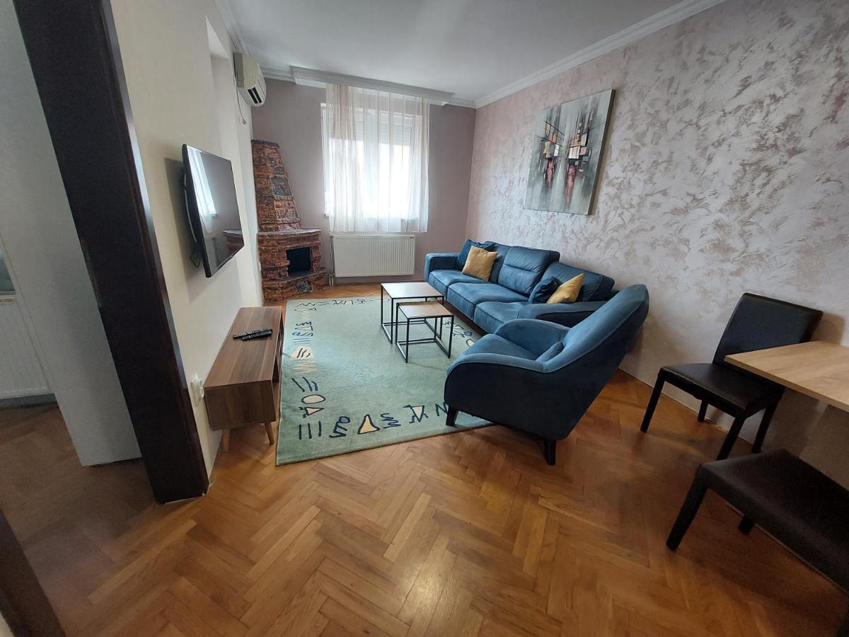 Apartmani Jasmin Новий Сад Екстер'єр фото