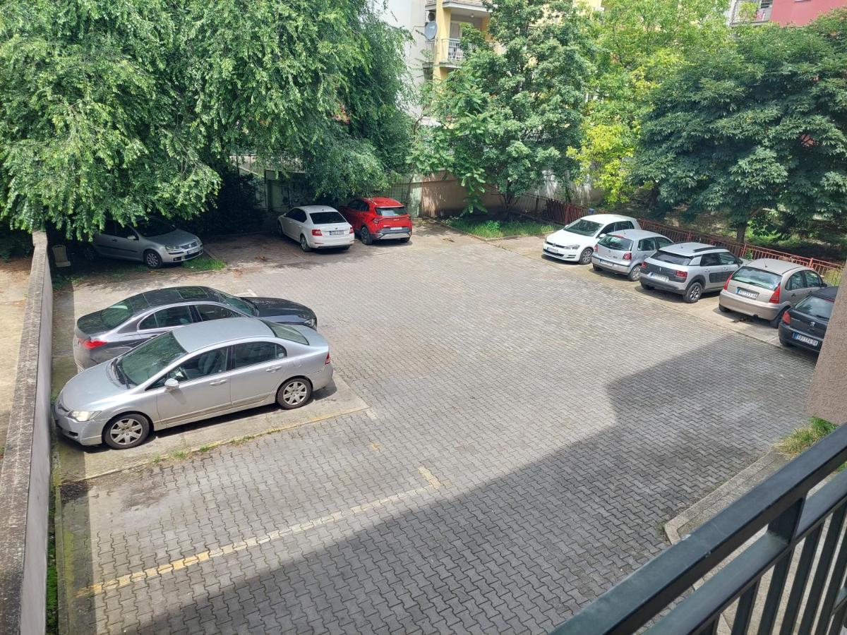 Apartmani Jasmin Новий Сад Екстер'єр фото