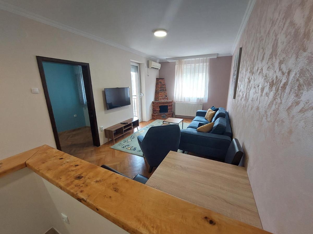 Apartmani Jasmin Новий Сад Екстер'єр фото