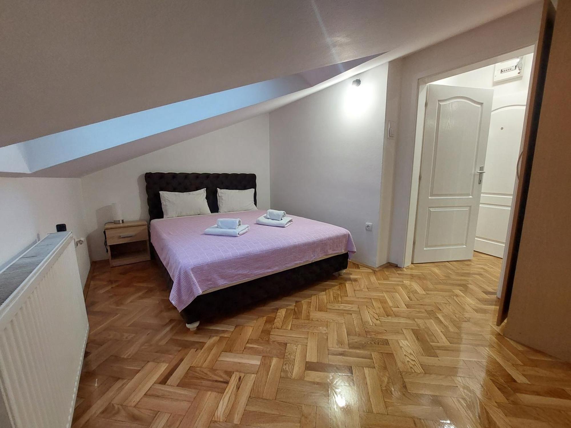 Apartmani Jasmin Новий Сад Екстер'єр фото