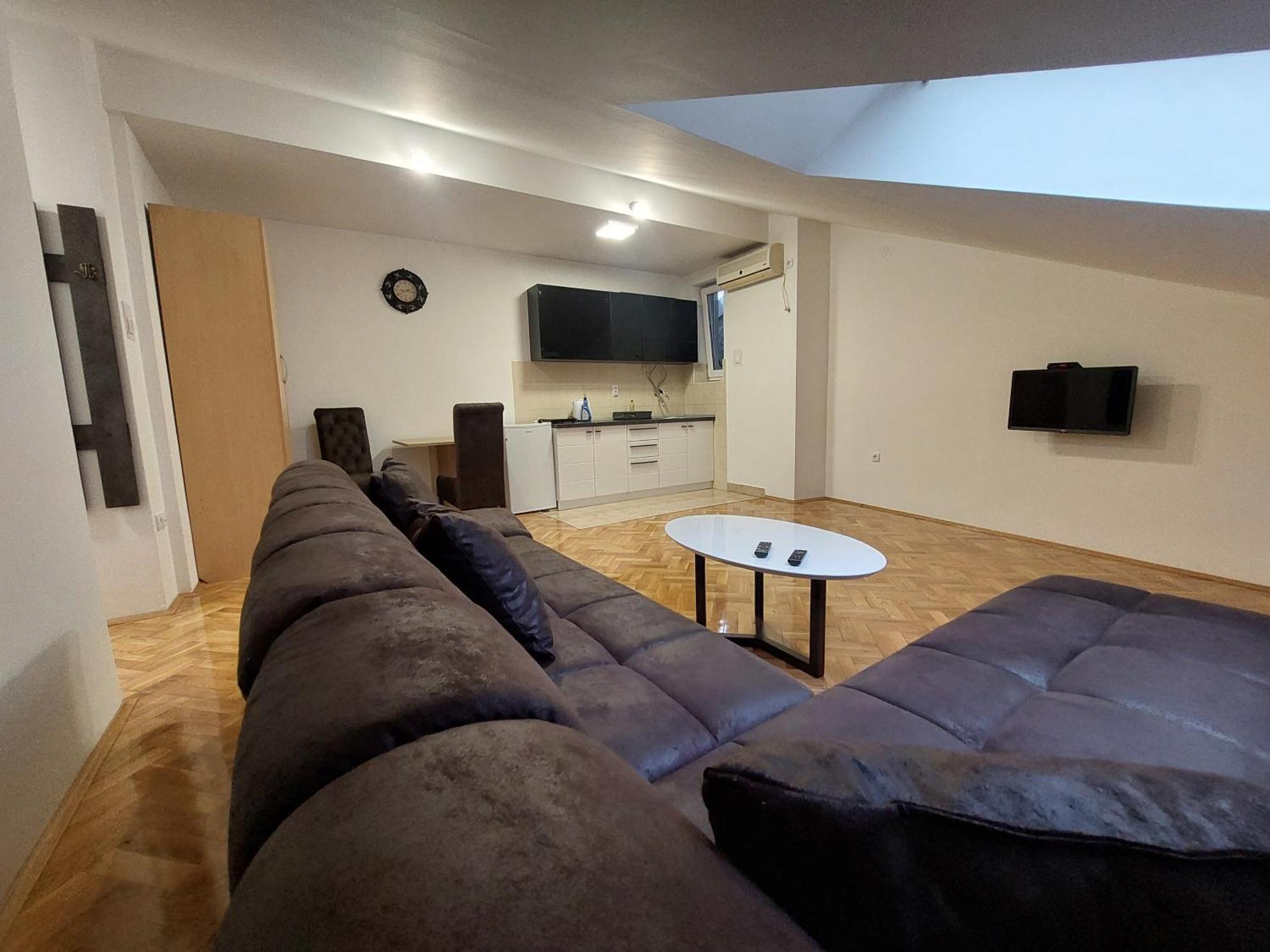Apartmani Jasmin Новий Сад Екстер'єр фото