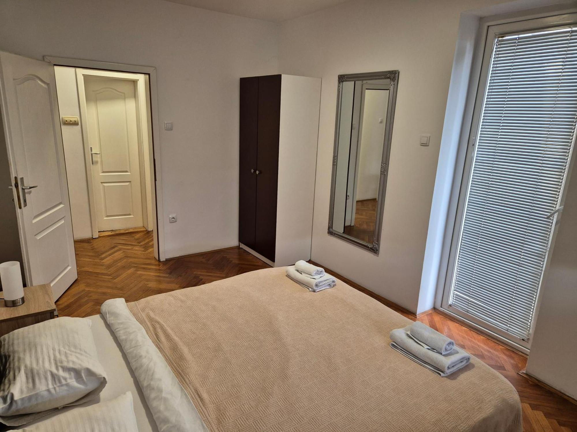 Apartmani Jasmin Новий Сад Екстер'єр фото